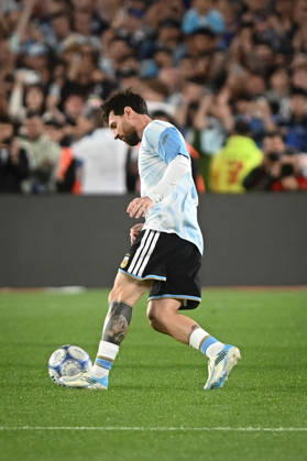 Argentina x Benin BUENOS AIRES, AR - 06.10.2026: ARGENTINA X BENIN - Lionel Messi during the International Friendly, Länderspiel, Nationalmannschaft match between Argentina and Benin on Tuesday, October 6, 2026, at the Estadio Monumental in Buenos Aires, Argentina. The match marks Messi& 39;s farewell to the Argentine national team, Nationalteam (Photo: Gabriel Sotelo Fotoarena) x3026060x GabrielxSotelo