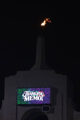 October 6, 2026, Los Angeles, California, USA: The Olympic flame is lit in honor of Guillermo Ochoa during a ceremony prior to the International Friendly, Länderspiel, Nationalmannschaft match between Mexico and Chile at the Los Angeles Memorial Coliseum on Tuesday October 6, 2026 in Los Angeles, California. ARIANA RUIZ PI Los Angeles USA - ZUMAp124 20261006_zaa_p124_057 Copyright: xArianaxRuizx