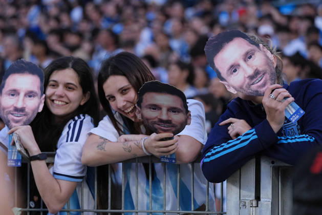 Messi bade farewell to Argentina in the friendly match against Benin BUENOS AIRES, ARGENTINA - OCTOBER 6: Argentina fans holding Messi masks show their support as Argentine football legend and national team, Nationalteam captain Lionel Messi goodbye to the crowd during his farewell match in front of over 80,000 spectators at the Monumental Stadium, in Buenos Aires, Argentina on October 6, 2026. Argentine football star Lionel Messi played his final international match, Länderspiel, Nationalmannschaft in the friendly game between Argentina and Benin. The 39-year-old walk onto the stadium pitch for the final time in the sky-blue and white jersey, entering his farewell as Argentina s record appearance-maker and leading scorer with 207 caps and 125 goals. Luciano Gonzalez Anadolu Buenos Aires Argentina. Editorial use only. Please get in touch for any other usage. Copyright: x2026xAnadoluxLucianoxGonzalezx
