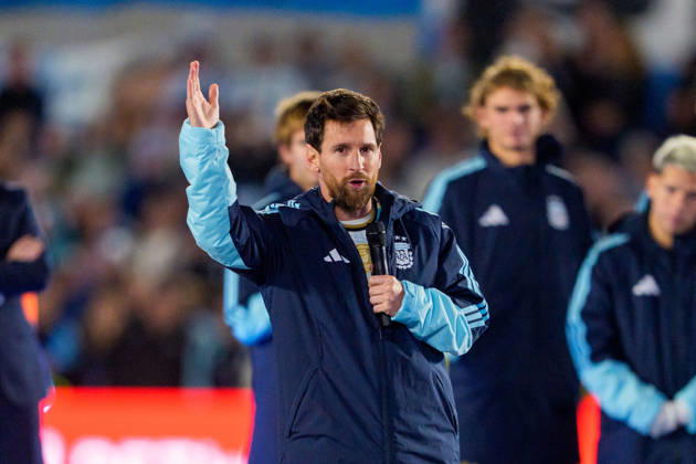 Benin v Argentina BUENOS AIRES, ARGENTINA - OCTOBER 6: Lionel Messi 10 of Argentina gives a speech after a game between Benin and Argentina at Estadio Monumental on October 6, 2026 in Buenos Aires, Argentina Buenos Aires Estadio Monumental Argentina Copyright: xAndrewxJ.xClark ISIxPhotosx 9950