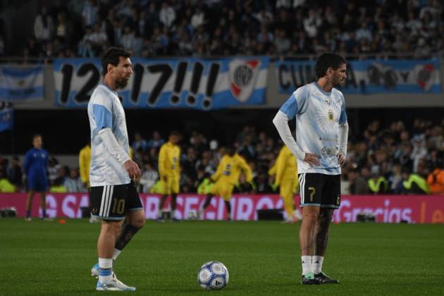 Messi Plays His Final Match with the Argentine National Team in Buenos Aires Soccer player Lionel Messi during warm-ups before the match between the national teams of Argentina and Benin on October 6, 2026, in Buenos Aires, Argentina. The match will be the last time Leo Messi wears the Albiceleste jersey after announcing his retirement from international soccer. OCTOBER 6, 2026 MESSI LAST MATCH ARGENTINA RETIREMENT ARGENTINE SOCCER STAR SOCCERBEST PLAYER Sebastián Buenos Aires, Argentina Buenos Aires, Argentina Spain Copyright: xSebastianxHipperdingerx 7825456