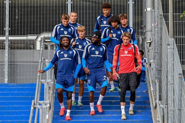 Terem Moffi, Louis Lemke, Jordan Torunarigha, Colin Poppelbaum, HSV, Germany, Hamburg, Volksparkstadion, soccer, Bundesliga 1, Hamburger SV training session