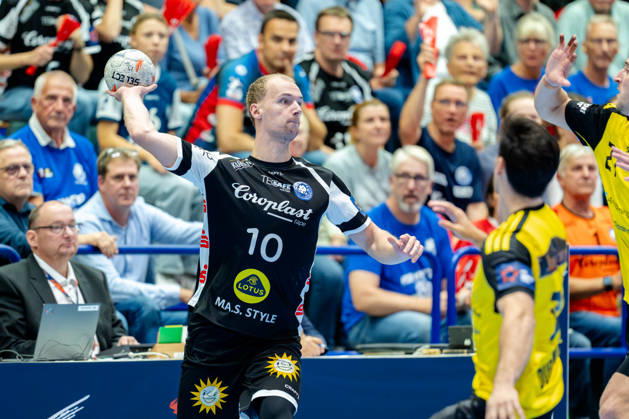 Solingen, October 6, 2026, Handball, Men s, EHF, European League, Group Stage, Matchday 2, 2026–2027, Bergischer HC vs. IK Sävehof, Fynn Hangstein (Bergischer HC), 10 during the game, Solingen Klingenhalle, North Rhine-Westphalia, Germany