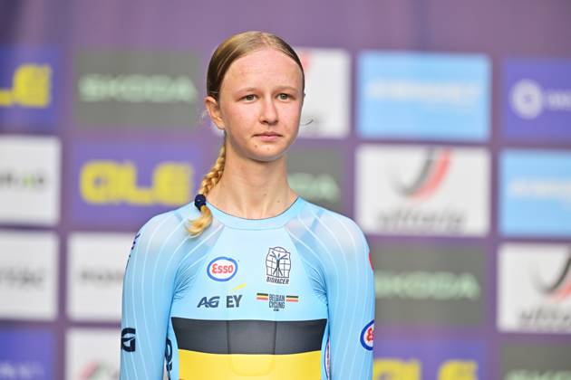 Belgium s Laura Five , winner of the silver medal pictured on the podium of the Women Junior Individual Time Trial race (22km) at the cycling UEC Road European Championships, in Ljubljana, Slovenia, on Wednesday 7 October 2026. The UEC Road European Championships are taking place from 02 to 07 October in Ljubljana, Slovenia. DAVIDxPINTENS x189033968x