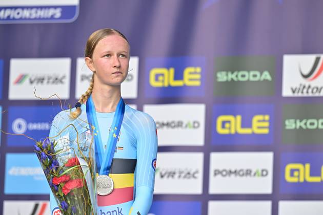 Belgium s Laura Five , winner of the silver medal pictured on the podium of the Women Junior Individual Time Trial race (22km) at the cycling UEC Road European Championships, in Ljubljana, Slovenia, on Wednesday 7 October 2026. The UEC Road European Championships are taking place from 02 to 07 October in Ljubljana, Slovenia. DAVIDxPINTENS x189034335x