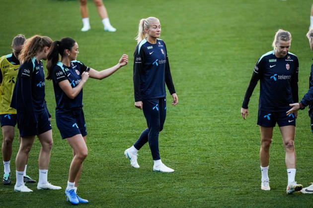 Women s National Soccer Team Prepares for World Cup Qualification Oslo, October 7, 2026: Guro Bergsvand during a training session at Ullevaal Stadium, before the World Cup qualifier against Romania. The matches will be played on October 9 at Arcul de Triumf Stadium in Bucharest and on October 13 at Ullevaal Stadium in Oslo. Photo: Beate Oma Dahle, NTB, Oslo, Norway. EDITORIAL USE ONLY. RESTRICTED USE FOR BETTING COMPANIES. Copyright: xBeatexOmaxDahlex xNTBx