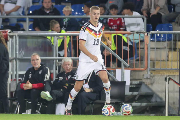 Tom Rothe of Germany controls the ball during the UEFA Under-21 EURO qualifier between Germany U21 and Georgia U21 at Almstadion on October 6, 2026, in Bielefeld, Germany. Photo by Marco Steinbrenner, DeFodi Images
