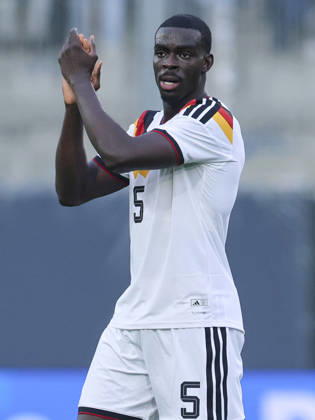 Joshua Quarshie cheers for Germany during the UEFA Under-21 EURO qualifier between Germany U21 and Georgia U21 at Almstadion on October 6, 2026, in Bielefeld, Germany. Photo by Marco Steinbrenner, DeFodi Images
