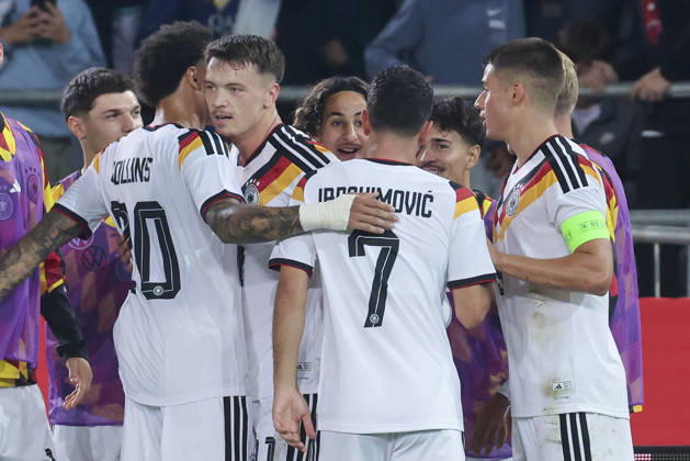 Dzenan Pejcinovic of Germany celebrates his goal with his teammates during the UEFA Under-21 EURO qualifier between Germany U21 and Georgia U21 at Almstadion on October 6, 2026, in Bielefeld, Germany. Photo by Marco Steinbrenner, DeFodi Images