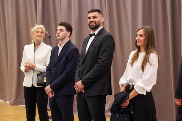Croatian President Zoran Milanovic Presents Order of Duke Trpimir to Boxer Filip Hrgovic Croatian President Zoran Milanovic presents boxer Filip Hrgovic with the Order of Duke Trpimir with Ribbon and Star during a ceremony at the Office of the President of the Republic of Croatia in Zagreb, Croatia on October 7, 2026. MatijaxHabljak PIXSELL