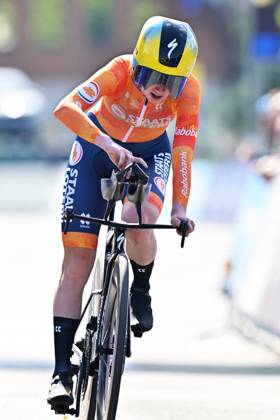 Netherlands Nienke Vinke crosses the finish line to win the Women U23 Individual Time Trial race (22km) at the cycling UEC Road European Championships, in Ljubljana, Slovenia, on Wednesday 7 October 2026. The UEC Road European Championships are taking place from 02 to 07 October in Ljubljana, Slovenia. DAVIDxPINTENS x189039417x