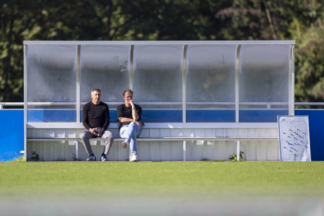 October 7, 2026, Soccer, FC Schalke 04 training session featuring Ayhan Tumani, Sports Director of the FC Schalke 04 Youth Academy, and Till Beckmann, Administrative Director of the FC Schalke 04 Youth Academy, at the FC Schalke 04 training facility in Gelsenkirchen, North Rhine-Westphalia, Germany xRHR PHOTO YYx Copyright: RHR-FOTOx RHR-FOTO YY