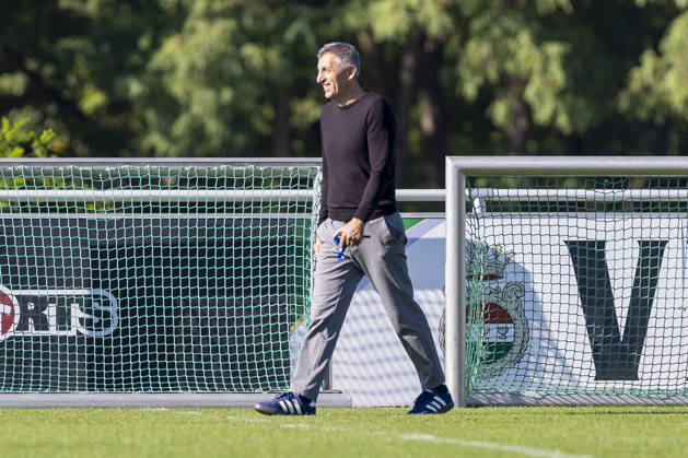 October 7, 2026, Soccer, FC Schalke 04 Training Session; Ayhan Tumani, Sports Director of the NLZ; FC Schalke 04, Gelsenkirchen; FC Schalke 04 Training Facility; North Rhine-Westphalia, Germany; xRHR; PHOTO YYx Copyright: RHR-FOTOx RHR-FOTO YY