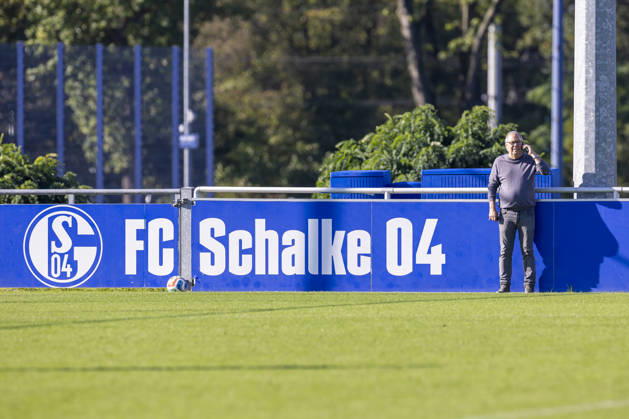 October 7, 2026, Soccer, FC Schalke 04 practice, Scout Manfred Manni Dubski, FC Schalke 04, Gelsenkirchen, FC Schalke 04 training facility, North Rhine-Westphalia, Germany, xRHR, PHOTO YYx Copyright: RHR-FOTOx RHR-FOTO YY