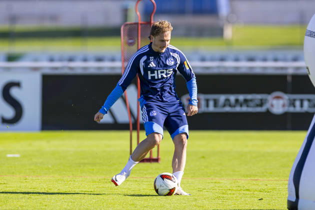 October 7, 2026, Soccer, FC Schalke 04 practice Finn Porath FC Schalke 04 Gelsenkirchen FC Schalke 04 training facility NRW Germany xRHR PHOTO YYx Copyright: RHR-FOTOx RHR-FOTO YY