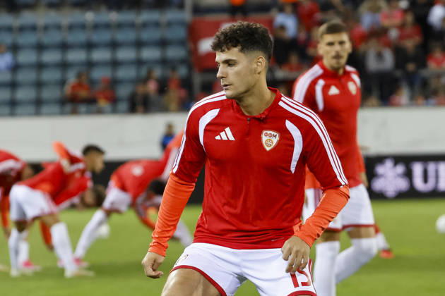 Agon Elezi, North Macedonia, 15, warming up before kickoff, Switzerland, UEFA, Nations League, Matchday 4, Switzerland vs. North Macedonia, October 6, 2026, Lucerne Swissporarena, Switzerland Copyright: xGrantxHubbsx
