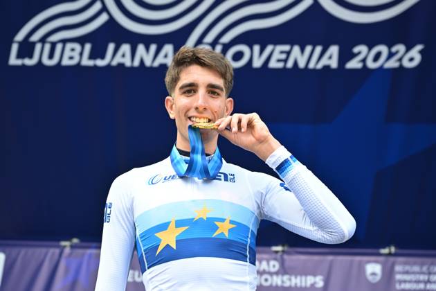 Spain s Hector Alvarez Martinez celebrates on the podium after winning the Men U23 Individual Time Trial race (22km) at the cycling UEC Road European Championships, in Ljubljana, Slovenia, on Wednesday 7 October 2026. The UEC Road European Championships are taking place from 02 to 07 October in Ljubljana, Slovenia. DAVIDxPINTENS  x189041951x