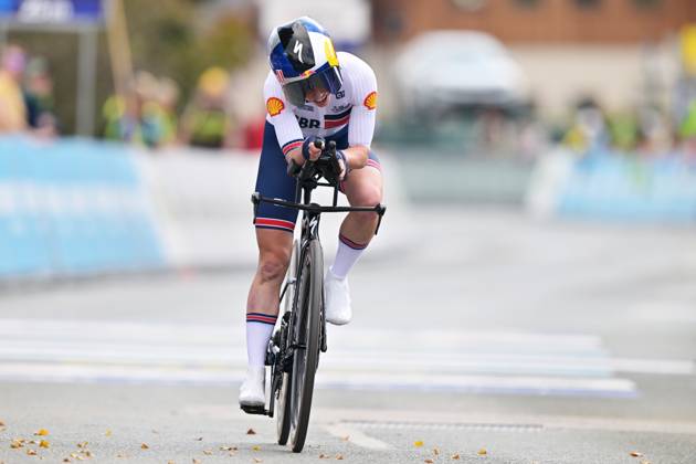 Great Britain s Lauren Dickson crosses the finish line of the Women Elite Individual Time Trial race (22km) at the cycling UEC Road European Championships, in Ljubljana, Slovenia, on Wednesday 7 October 2026. The UEC Road European Championships are taking place from 02 to 07 October in Ljubljana, Slovenia. DAVIDxPINTENS  x189046906x