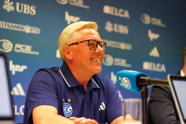 Switzerland, Zurich Soccer Grasshopper Club Zurich Introduction of Head Coach Olaf Janßen Press Conference Zurich Facial expressions, emotions, press conference, media Copyright: xJOERANxSTEINSIEKx