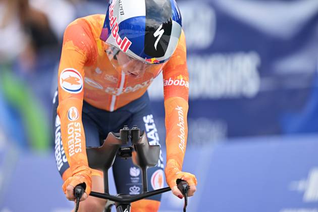 Netherlands Demi Vollering crosses the finish line of the Women Elite Individual Time Trial race (22km) at the cycling UEC Road European Championships, in Ljubljana, Slovenia, on Wednesday 7 October 2026. The UEC Road European Championships are taking place from 02 to 07 October in Ljubljana, Slovenia. DAVIDxPINTENS x189051028x
