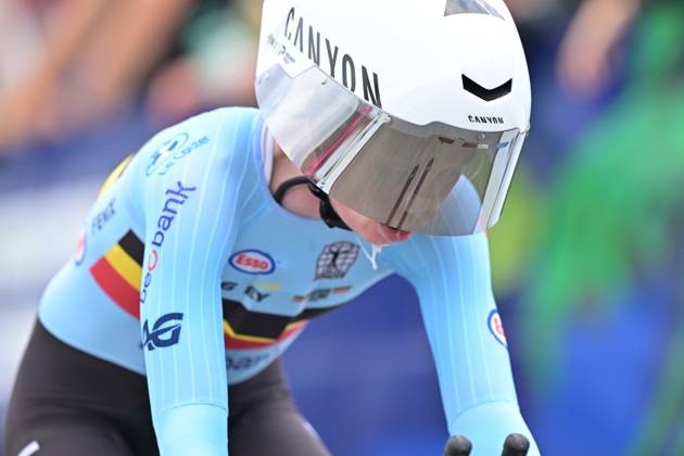 Belgium s Lotte Claes crosses the finish line of the Women Elite Individual Time Trial race (22km) at the cycling UEC Road European Championships, in Ljubljana, Slovenia, on Wednesday 7 October 2026. The UEC Road European Championships are taking place from 02 to 07 October in Ljubljana, Slovenia. DAVIDxPINTENS x189054906x