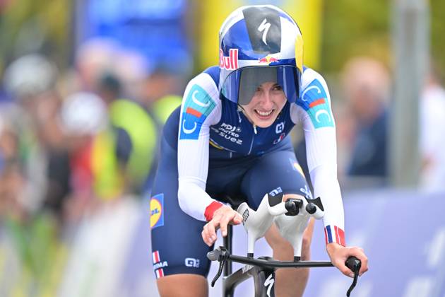 France s Juliette Berthet crosses the finish line of the Women Elite Individual Time Trial race (22km) at the cycling UEC Road European Championships, in Ljubljana, Slovenia, on Wednesday 7 October 2026. The UEC Road European Championships are taking place from 02 to 07 October in Ljubljana, Slovenia. DAVIDxPINTENS x189055068x