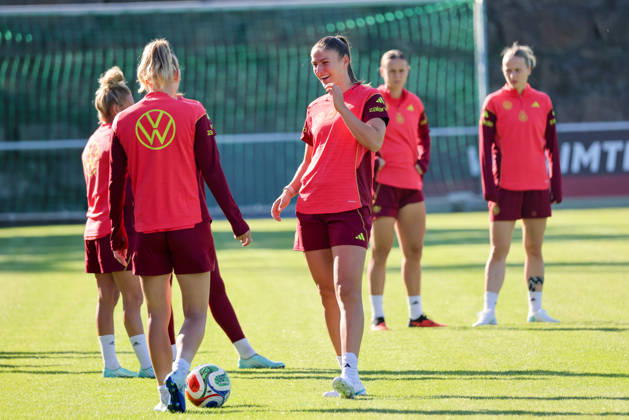 Eppelheim, Germany, October 7, 2026 German Women s National Soccer Team Training Friendly Match: Germany vs. Australia Pictured, from left: Melissa Kössler (Koessler), Germany Copyright: HMBxMedia MadeleinexFantini