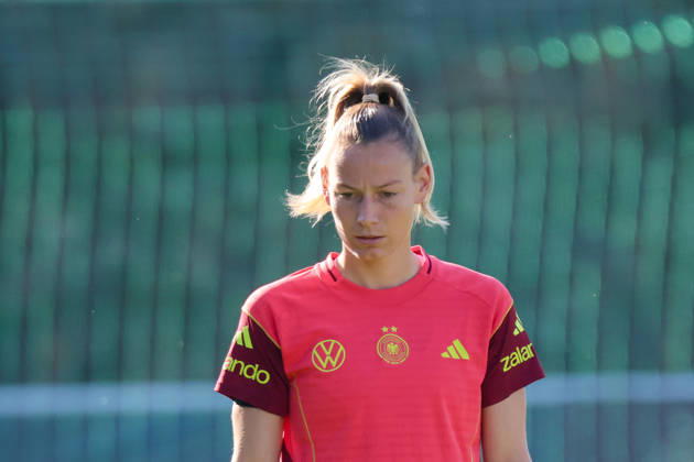 Eppelheim, Germany, October 7, 2026 German Women s National Soccer Team Training Friendly Match: Germany vs. Australia Pictured: Sarai Linder, Germany Copyright: HMBxMedia MadeleinexFantini