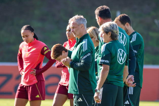 Eppelheim, Germany, October 7, 2026 German Women s National Soccer Team Training Friendly Match: Germany vs. Australia In the photo: National Team Coach Christian Wück (Wueck) of Germany, center of the photo Copyright: HMBxMedia MadeleinexFantini