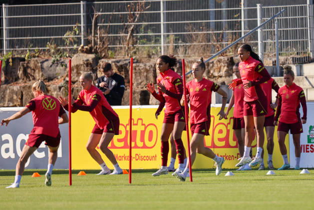 Eppelheim, Germany, October 7, 2026 German Women s National Soccer Team Training Friendly Match: Germany vs. Australia Pictured: Players from the German Women s National Soccer Team during training Copyright: HMBxMedia MadeleinexFantini