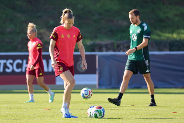 Eppelheim, Germany, October 7, 2026 German Women s National Soccer Team Training Friendly Match: Germany vs. Australia Pictured: Sarai Linder, Germany Copyright: HMBxMedia MadeleinexFantini