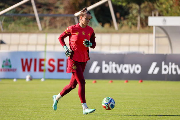 Eppelheim, Germany, October 7, 2026 German Women s National Soccer Team Training Friendly Match: Germany vs. Australia Pictured: Goalkeeper Ena Mahmutovic, Germany Copyright: HMBxMedia MadeleinexFantini