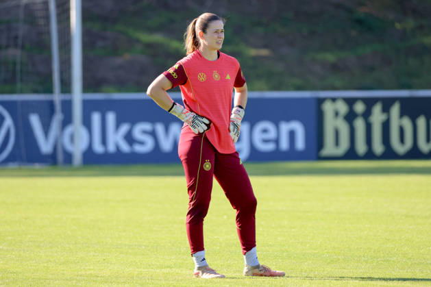 Eppelheim, Germany, October 7, 2026 German Women s National Soccer Team Training Friendly Match: Germany vs. Australia Pictured: Goalkeeper Stina Johannes, Germany Copyright: HMBxMedia MadeleinexFantini