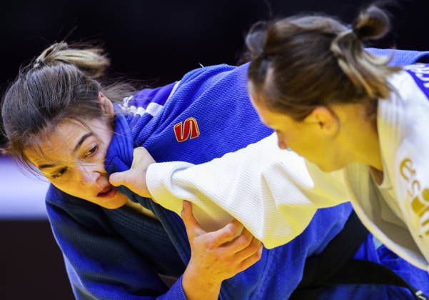 AZERBAIJAN, BAKU - OCTOBER 7, 2026: Renata Zachova (R) of the Czech Republic and Anna Kriza of Hugary compete in the women’s -63 kg category at the National Gymnastics Arena during the 2026 World Judo Championships. Mikhail Sinitsyn TASS  98913237