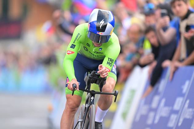 Slovenia s Primoz Roglic crosses the finish line to win the Men Elite Individual Time Trial race (22km) at the cycling UEC Road European Championships, in Ljubljana, Slovenia, on Wednesday 7 October 2026. The UEC Road European Championships are taking place from 02 to 07 October in Ljubljana, Slovenia. DAVIDxPINTENS  x189071147x