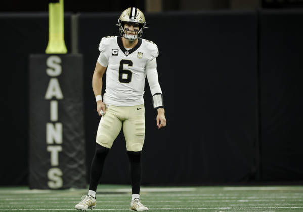 NEW ORLEANS, LA - OCTOBER 05: Tyler Shough 6 of the New Orleans Saints on the field during the first half of a game against the Atlanta Falcons at Caesars Superdome on October 5, 2026, in New Orleans, Louisiana. (Photo by Derick Hingle Icon Sportswire) NFL, American Football Herren, USA OCT 05 Falcons at Saints EDITORIAL USE ONLY Icon12626105080