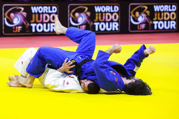 AZERBAIJAN, BAKU - OCTOBER 7, 2026: Tato Grigalashvili (L) of Georgia and Zelim Tckaev of Azerbaijan compete in their -81 kg bout as part of the 2026 World Judo Championships at the National Gymnastics Arena 2026 World Judo Championships In Baku  - ZUMAt113 20261007_zaa_t113_527 Copyright: xMikhailxSinitsynx