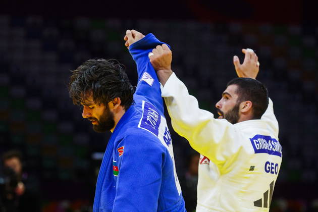 AZERBAIJAN, BAKU - OCTOBER 7, 2026: Tato Grigalashvili (R) of Georgia wins Zelim Tckaev of Azerbaijan in a -81 kg bout as part of the 2026 World Judo Championships at the National Gymnastics Arena 2026 World Judo Championships In Baku  - ZUMAt113 20261007_zaa_t113_530 Copyright: xMikhailxSinitsynx