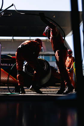 AUTO - ELMS - 4 HOURS OF PORTIMAO 2026 50 TOLEDO Custodio (usa), WADOUX Lilou (fra), AGOSTINI Riccardo (ita), Richard Mille AF Corse, Ferrari 296 LMGT3 Evo, LMGT3, mecaniciens, mechanics during the 4 Hours of Portimao 2026, 6th round of the 2026 European Le Mans Series on the Autodromo Internacional do Algarve from October 8 to 10, 2026 in Portimao, Portugal -  Copyright: xJoaoxFilipex