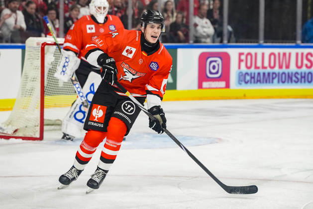 Ice Hockey CHL, Matchday 5: Kölner Haie vs. Herning Blue Fox on October 7, 2026, at the Lanxess Arena in Cologne. Noah Münzenberger, Cologne xDMx