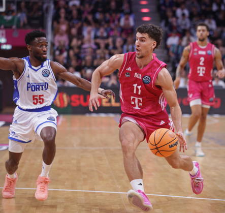 Aleksa Kovacevic, Telekom Baskets Bonn vs. FC Porto, Basketball Champions League (BCL), Photo by Jörn Wolter