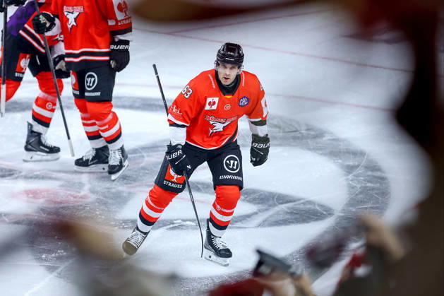October 7, 2026, Ice Hockey, CHL, Kölner Haie vs. Blue Fox Herning, Champions Hockey League 2026–27, Matchday 5, 2026–27 Season, Lanxess Arena, Cologne: Celebrations after the 3–0 goal by Patrick Russell, Kölner Haie, 63, North Rhine-Westphalia, Germany