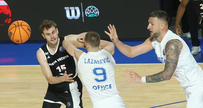 07.10.2026 Subotica(Serbia) KK Spartak Subotica-SC Rasta Vechta men s Basketball Champions Leaugue Linus Trettin(L) Rasta Vechta, Alen Omic(D R) Spartak :