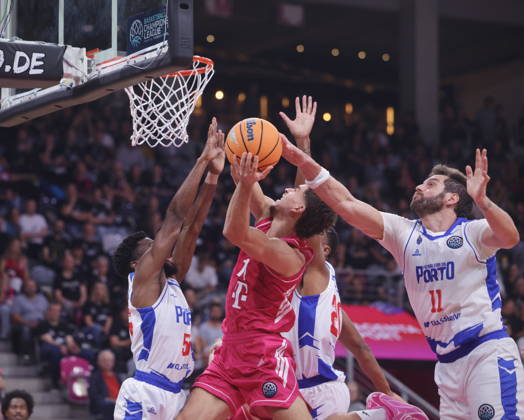 Aleksa Kovacevic, Telekom Baskets Bonn vs. FC Porto, Basketball Champions League (BCL), Photo by Jörn Wolter