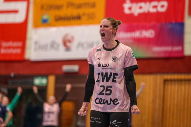 GER, Bensheim, HSG Bensheim Flames vs. Vfl Oldenburg, Alsco Women s Handball Bundesliga, Handball, DHB, 2026–2027 Season, Weststadthalle Bensheim, Matchday 5 in pictures: from left, Madita Kohorst, VfL Oldenburg Women’s Handball Team 25, joy and excitement after the victory. DFB and DFL regulations prohibit any use of photographs as image sequences and or quasi-video, October 7, 2026 Copyright: HMBxMedia HendrikxHamelau