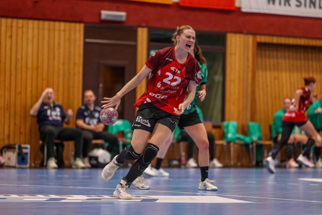 GER, Bensheim, HSG Bensheim Flames vs. Vfl Oldenburg, Alsco Women s Handball Bundesliga, Handball, DHB, 2026–2027 Season, Weststadthalle Bensheim, Matchday 5 in pictures (from left): Mirja Lyngsö Jensen, Bensheim Flames 22. DFB and DFL regulations prohibit any use of photographs as image sequences and or quasi-video, October 7, 2026 Copyright: HMBxMedia HendrikxHamelau