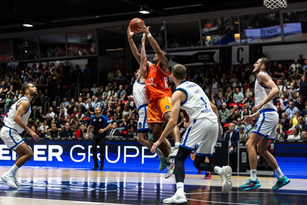 October 7, 2026, GER, BKT Eurocup, Basketball, Chemnitz, Niners Chemnitz vs. Neptunas Klaipeda, Nighael Ceaser (Niners Chemnitz), 22, Chemnitz Messe, Chemnitz, Saxony, Germany