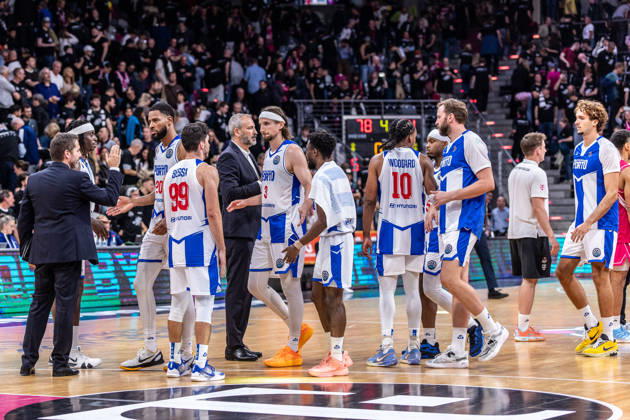 The FC Porto team is disappointed after the loss. Telekom Baskets Bonn vs. FC Porto, Basketball, Basketball Champions League, Matchday 1, 2026–2027, October 7, 2026 Telekom Baskets Bonn vs. FC Porto, Basketball, Basketball Champions League, Matchday 1, 2026–2027, October 7, 2026 Bonn Copyright: xEibner-Pressefoto GerhardxWingenderx EP_GWR