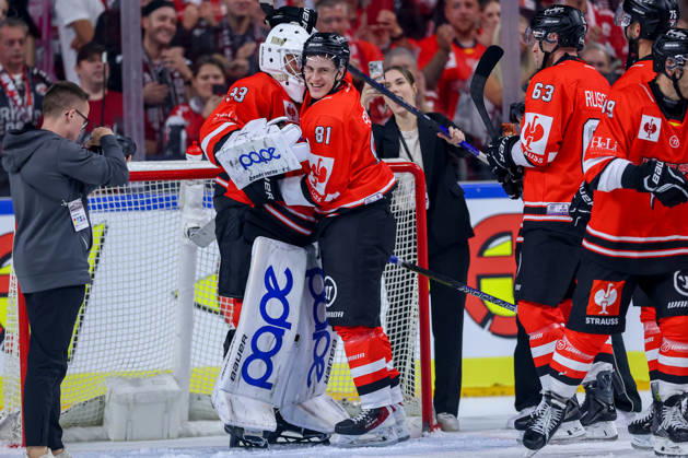 October 7, 2026, Ice Hockey, CHL, Kölner Haie vs. Blue Fox Herning, Champions Hockey League 2026–27, Matchday 5, 2026–27 Season, Lanxess Arena, Cologne: Celebrations after the 3–0 victory. Goalie Nico Wiens (Cologne Sharks 33) next to Mateu Späth (Cologne Sharks 81), North Rhine-Westphalia, Germany
