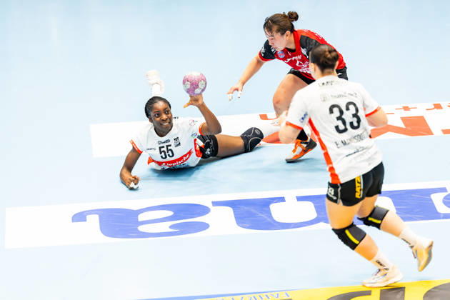 October 7, 2026, GER, Handball, Women, 2026–2027 Season, Alsco 1 Bl, Matchday 5, Thüringer HC vs. HSG Blomberg Lippe, Farrelle Alicia Njinkeu (HSG Blomberg Lippe), Natsuki Aizawa (Thüringer HC), 23, Elin Rosa Magnusdottir, HSG Blomberg Lippe, 99947 Bad Langensalza, Salza, Halle, Mehrz Sports Hall, Thuringia, Germany